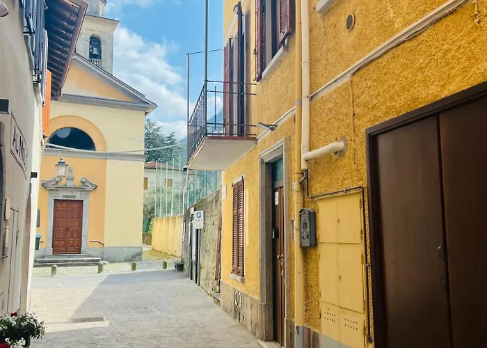 Rossi Family * Oliveto Lario