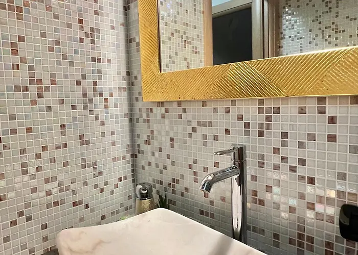 Rossi Family Oliveto Lario